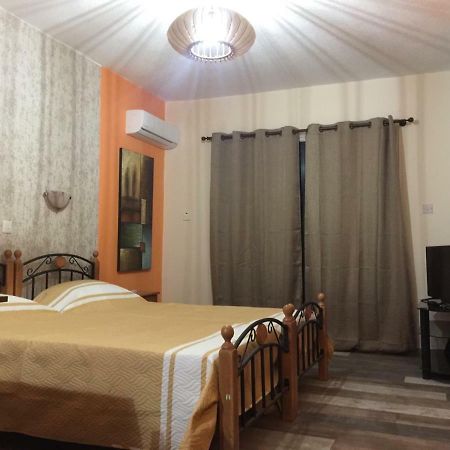 Pomelo Apartments Ayia Napa Bagian luar foto