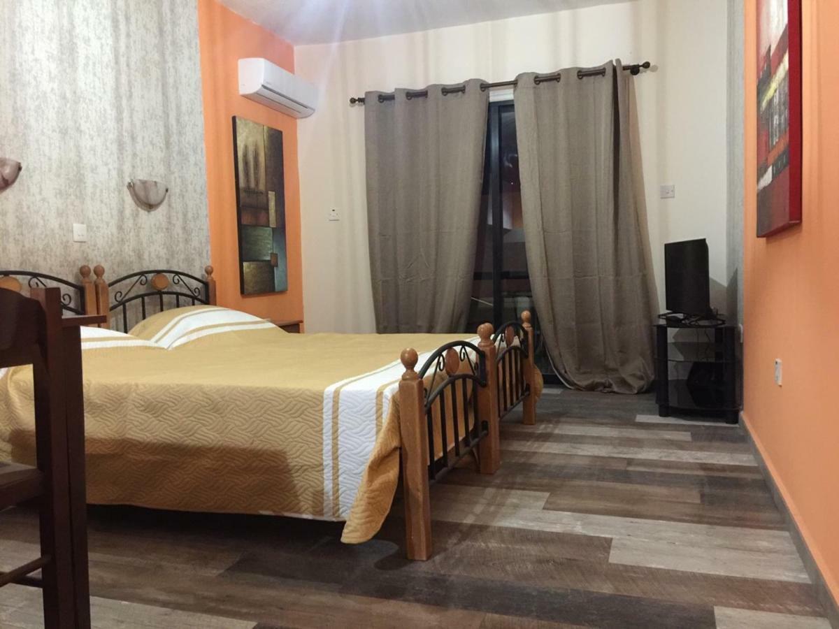 Pomelo Apartments Ayia Napa Bagian luar foto