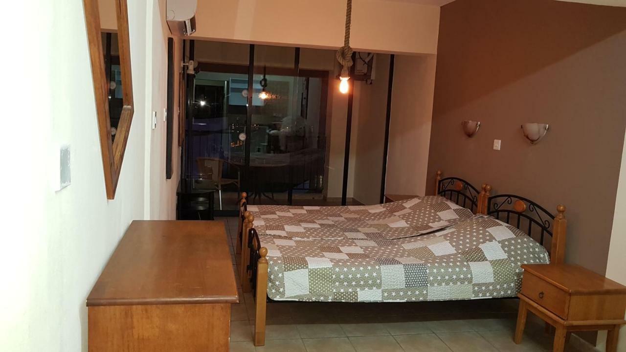 Pomelo Apartments Ayia Napa Bagian luar foto